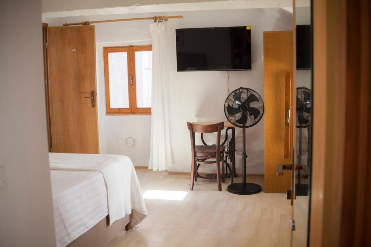 Amarilis Rooms 그로즈냔 외부 사진