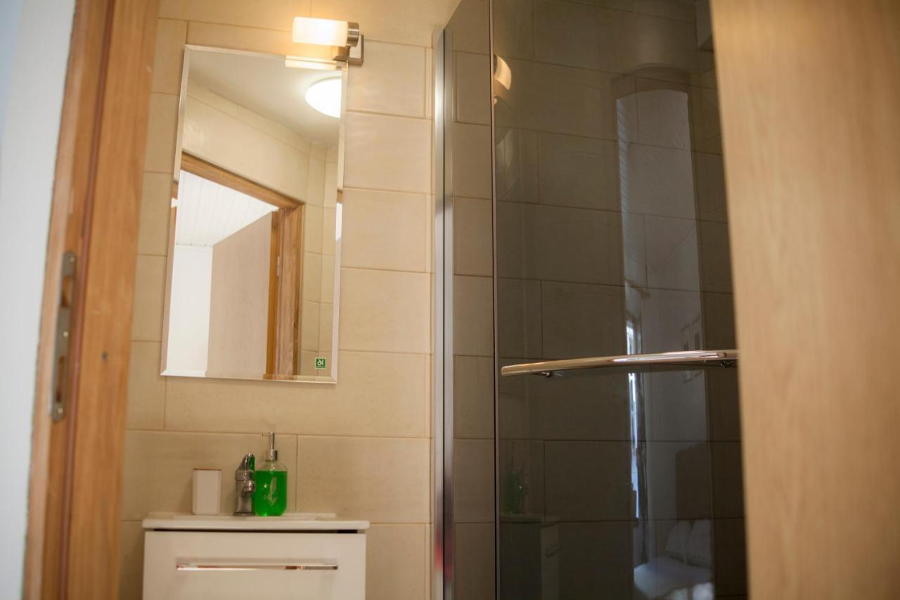 Amarilis Rooms 그로즈냔 외부 사진