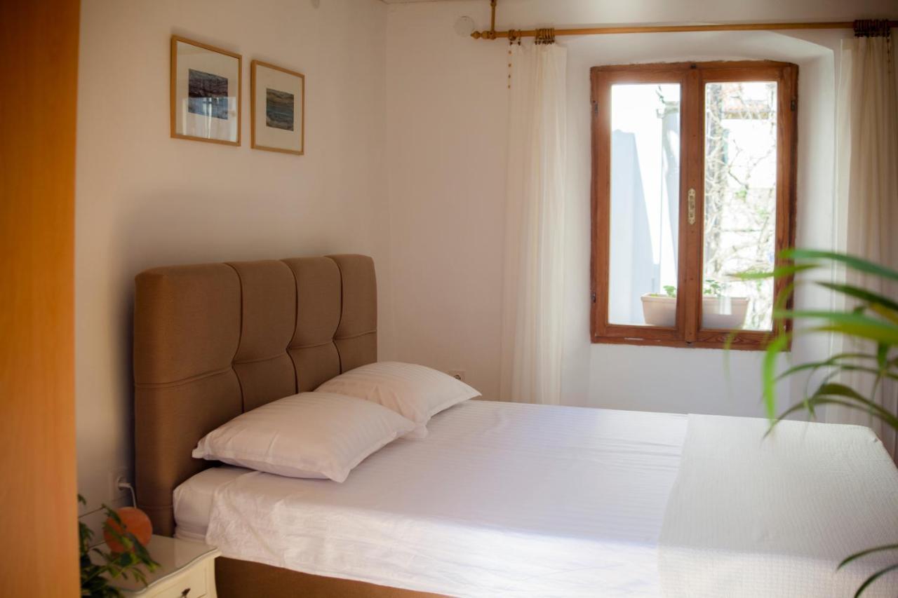 Amarilis Rooms 그로즈냔 외부 사진